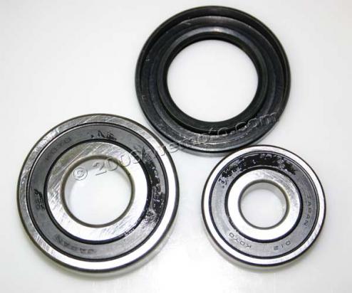 Kawasaki Z 650 B1-B3 76-80 Rear Wheel Bearing Kit with Dust Seals