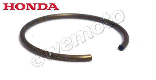 Honda CBR 900 RR3 (CBR 954) Fireblade  - SC50 03 Стопорне кільце поршня