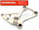 Honda VFR 400 ZG/ZH/RG/RG-YA (NC21)(Japan) 85-87 Footrest Hanger - Right Side