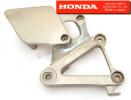 Honda VFR 400 R3L/R3M (NC30) (Europe) 90-91 Footrest Hanger - Right Side