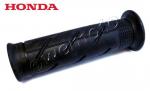 Honda CBR 1100 XXY Blackbird 00 Рукоятка керма права (оигінал)